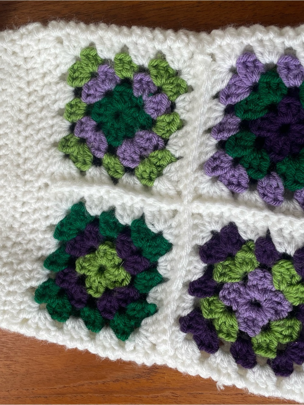 Handmade White Crochet Granny Square Crossbody Bag - Picture 3 of 8